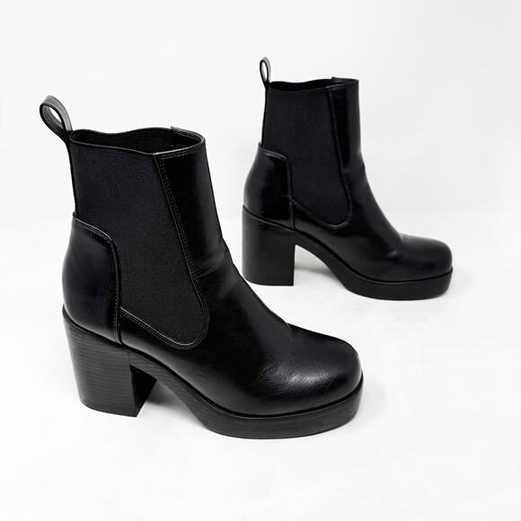 [Soda] Black Faux Leather Chunky Heel Platform Chelsea Ankle Boots Pull-On 8.5 - Picture 1 of 11